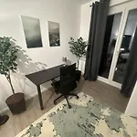 Apartmán And Connection *