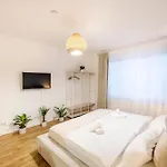 Apartmán And Connection