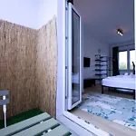 And Connection Apartmán