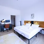 And Connection Apartmán