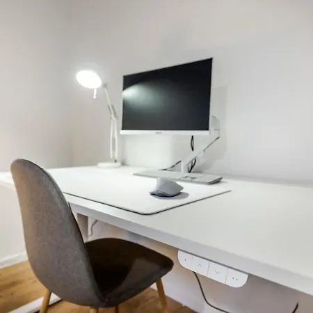 And Connection Lägenhet *