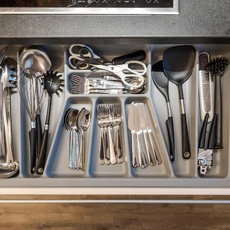 And Connection شقة هانوفر