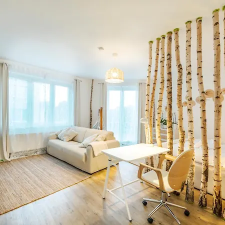 And Connection Lägenhet