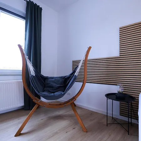 شقة And Connection *