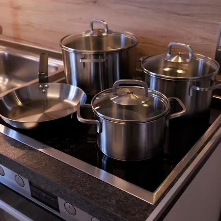 And Connection Apartment