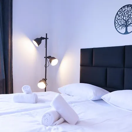 And Connection Apartment